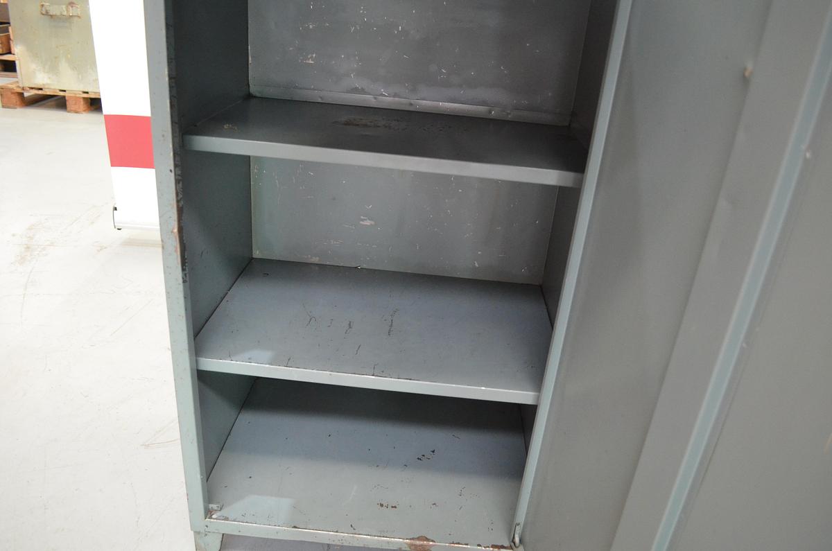 Usado Armario metalico 540x400x1050mm gris