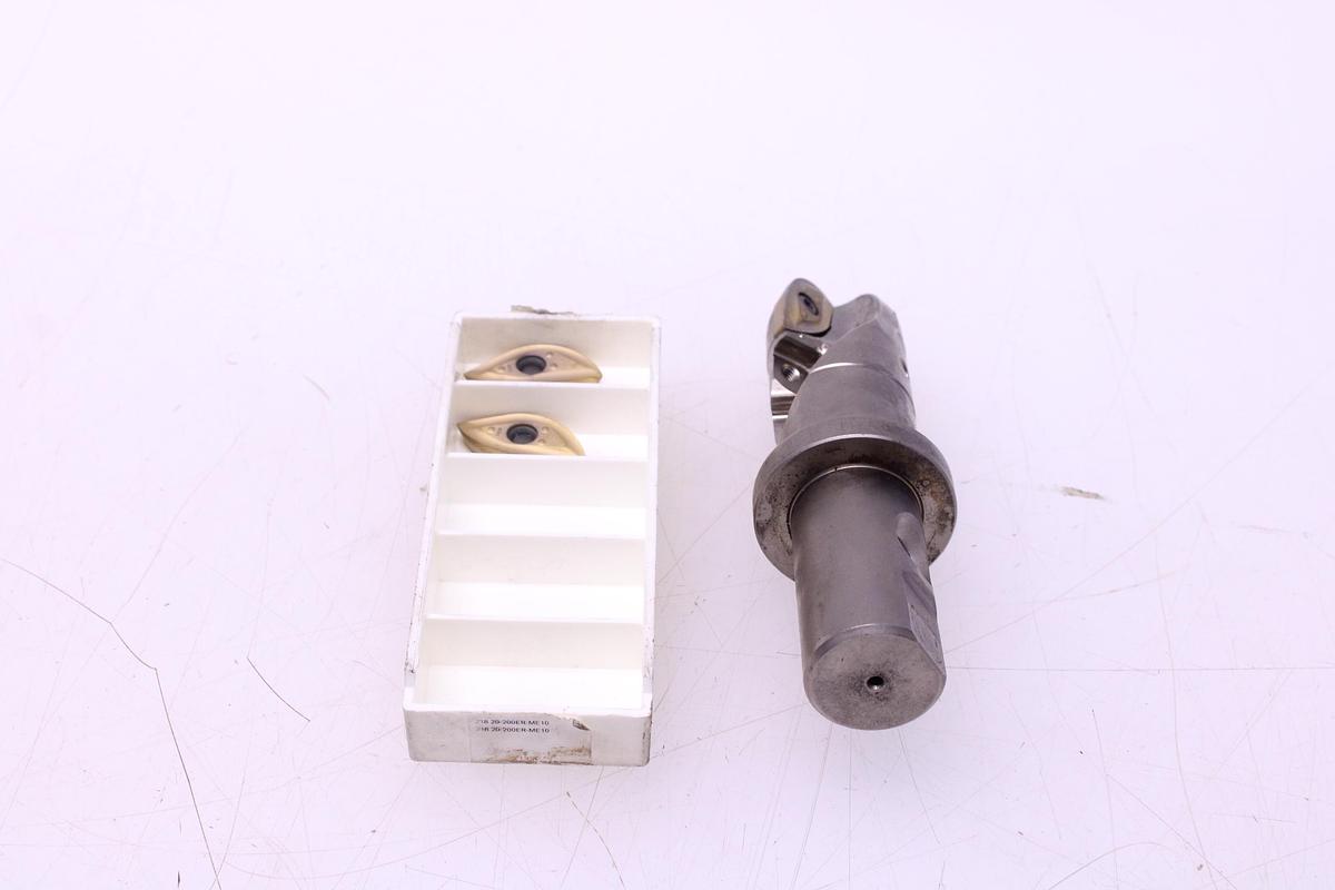 Usado Fresa Portaplaquitas SECO R218.20-3240.3S-60.100 + Widias 218.20-22ER-ME10