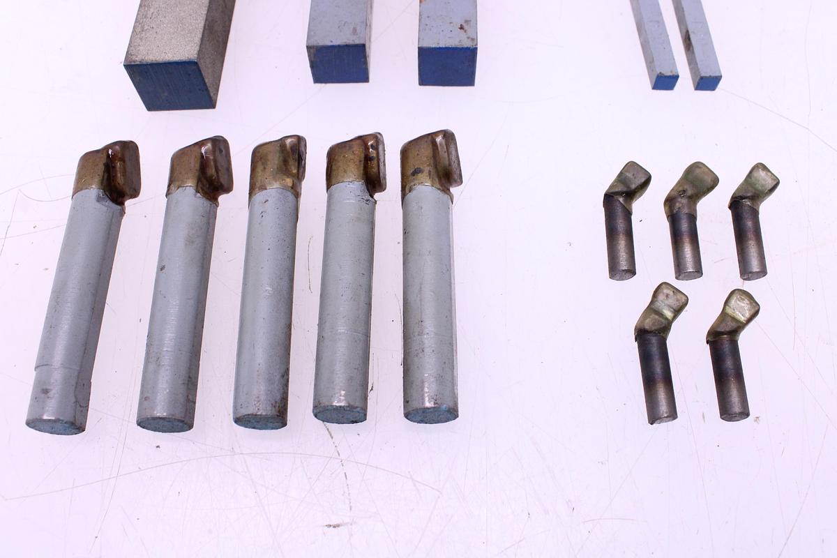 Usado Lote Cuchillas de Tornear Metal Duro - 15 Unidades