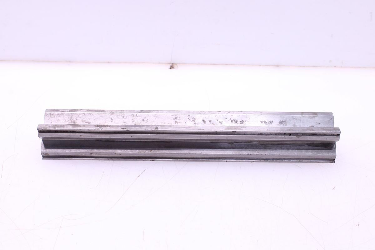 Usado Matriz Multi-V 55x55mm 88º y 30º - 420mm