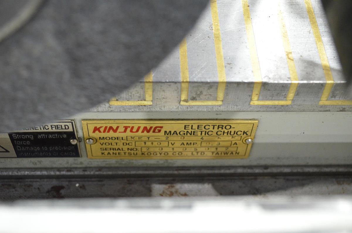 Usado Rectificadora Chevalier FSG-3A818 Eje z autom