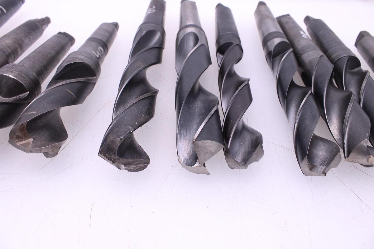 Usado Juego Brocas Metal 29,5 a 50mm Mango Cónico Morse MT4 - 15 Unidades