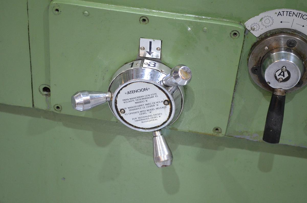 Usado Torno Geminis GE 870 4.000mm e.p