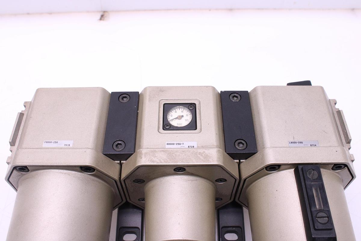 Usado Línea CKD Filtro F8000 + Regulador R8000 + Lubricador L8000