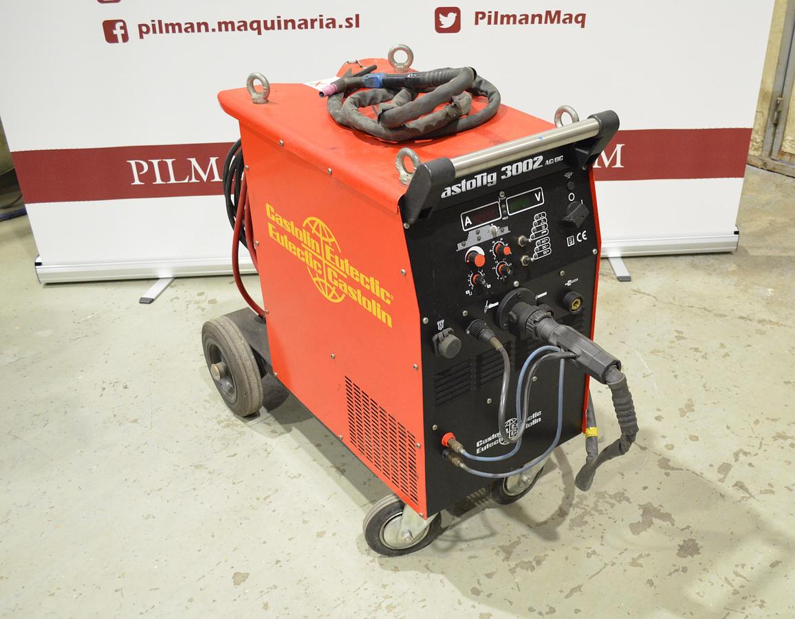Usado Maquina soldar tig refrigerada Castolin Castotig 3002 ACDC