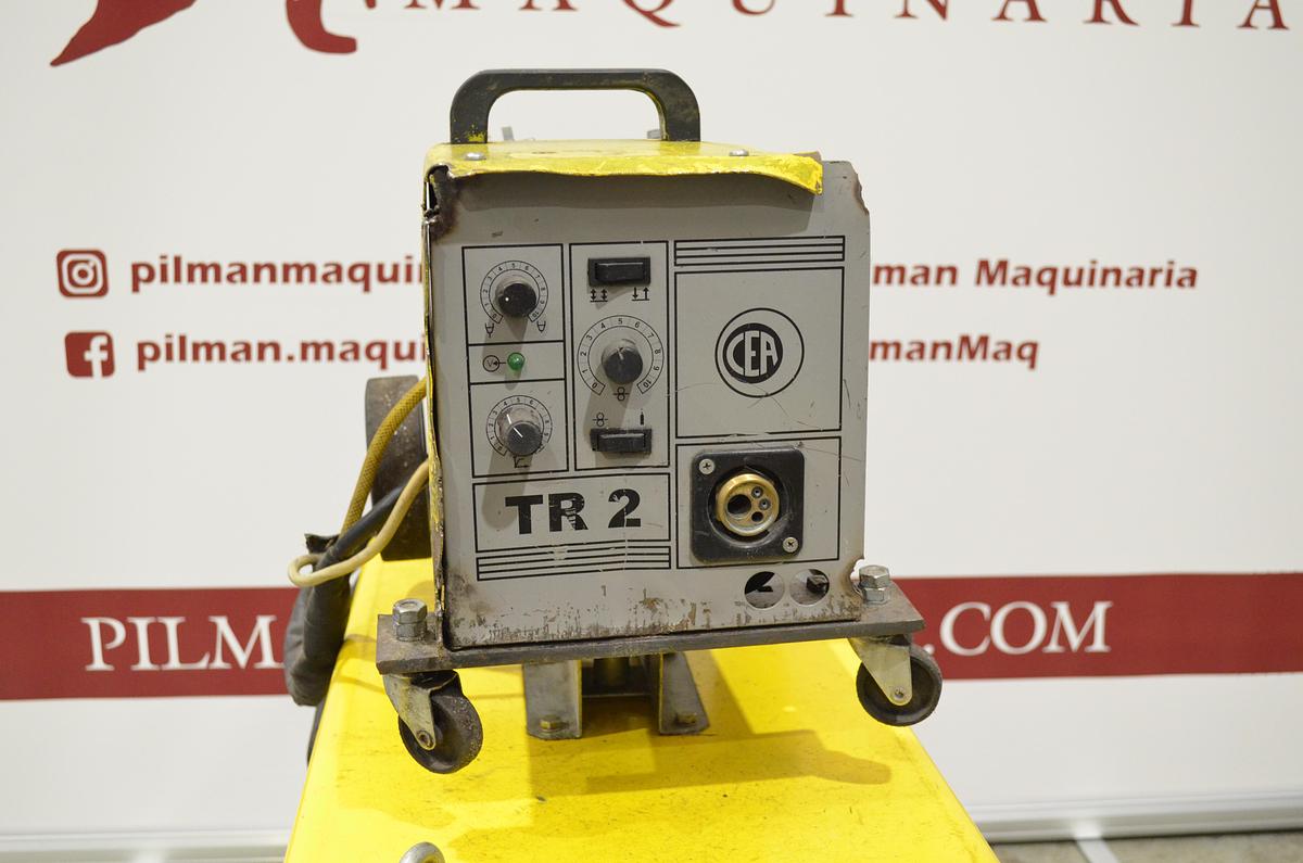 Usado Maquina soldar CEA MAXI 501 con devanadera TR 2 de 8m