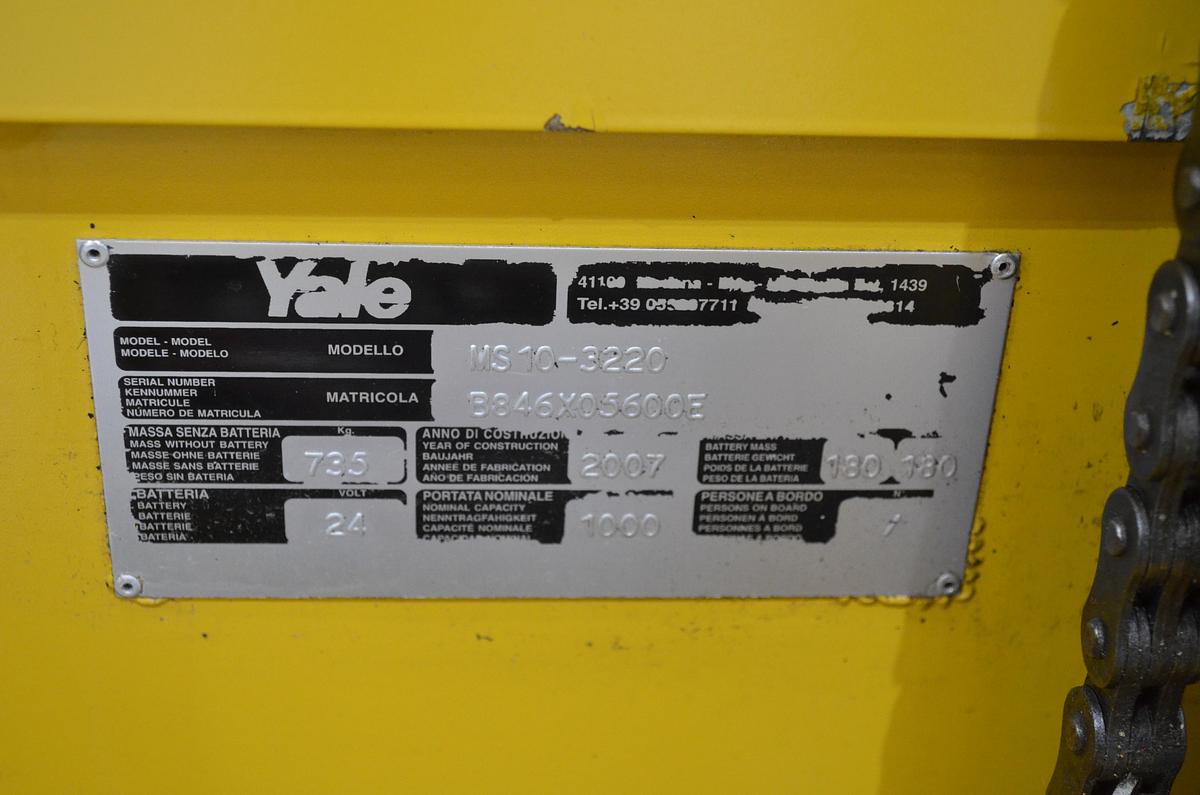 Usado Apilador eléctrico YALE MS 10-3220 - 1000kg