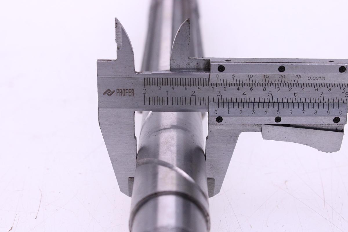 Usado Eje para Torno AP 475 mm