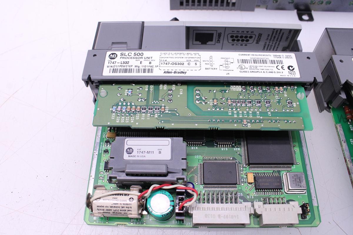 Usado Modulo Completo Allen-Bradley SLC 500