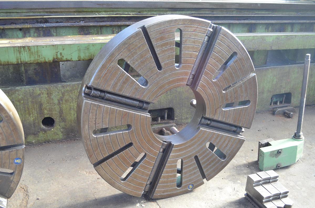 Usado Sarrià - Torno Gurutzpe Super AT 8000-600 - 8m 1200 volteo