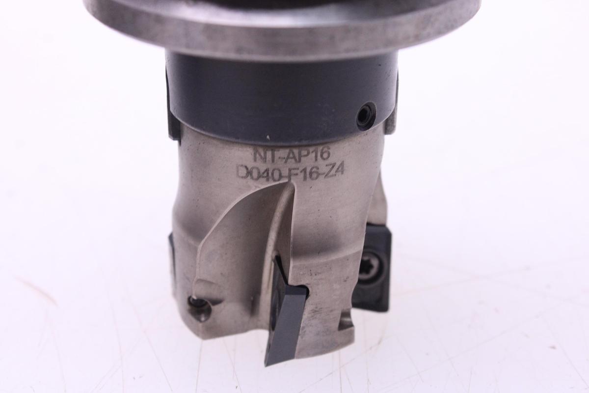 Usado Fresas Cono ISO40 NIKOTOOLS NT-AP16 D040-F16-Z4 / LAMINA LT730W-WD40 + Widias APMT160408ER