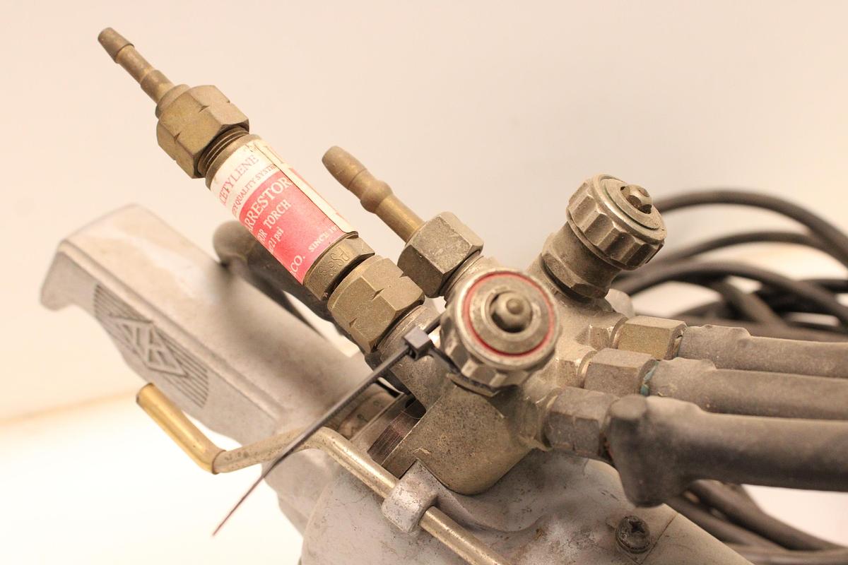 Usado Tanaka / Tractora motorizada SAF para soplete