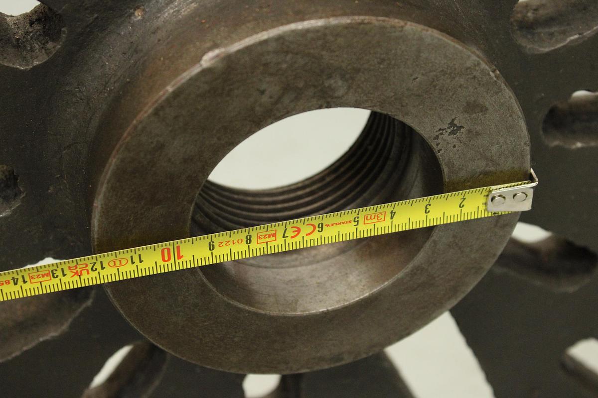 Usado Plato Plano para Torno 530 mm