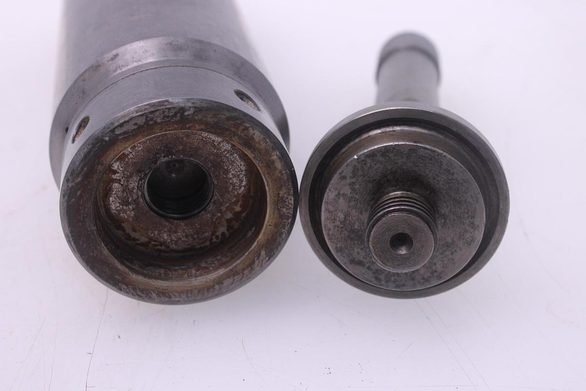 Usado Rectificadora con muelas para torno