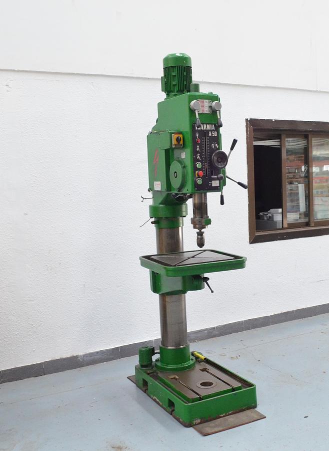 Usado Taladro columna Ibarmia A-50 222-A