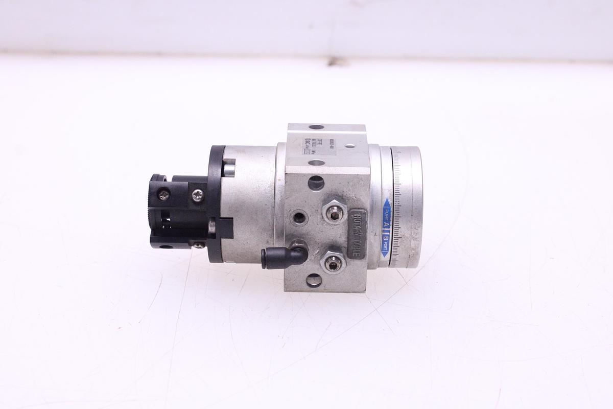 Usado Actuador Rotativo SMC MDSUB20-90D