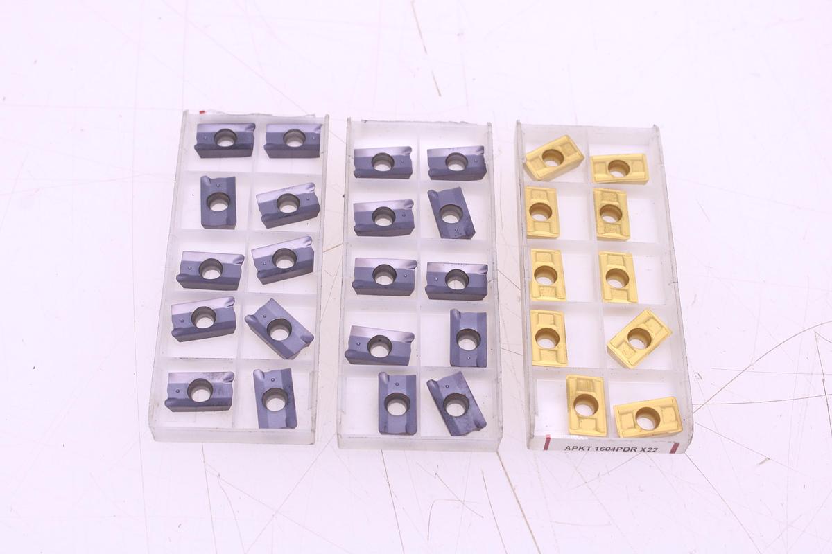 Usado Fresa YG1 F90 APKT16 D50Z5S22 Cono ISO 40 + Widias APKT1604