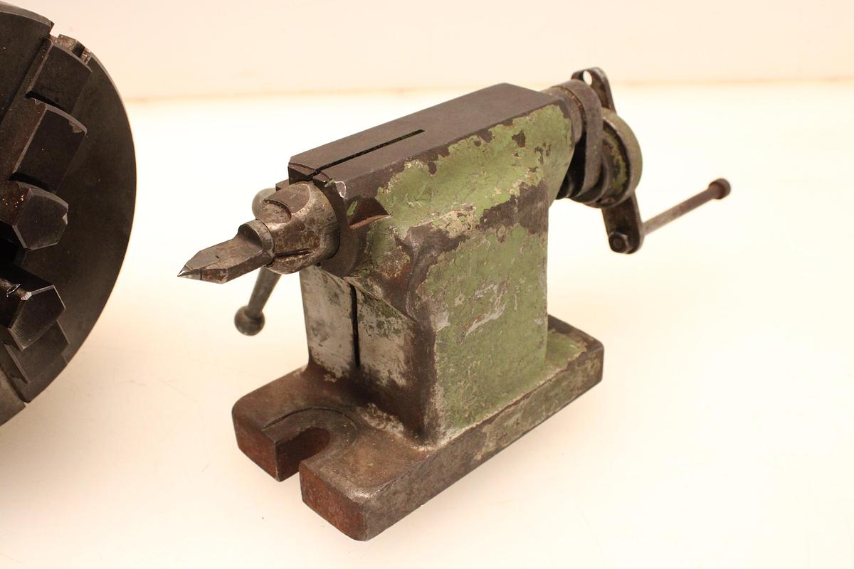 Usado Plato divisor universal con punto y plato 3 garras 200mm TDGE