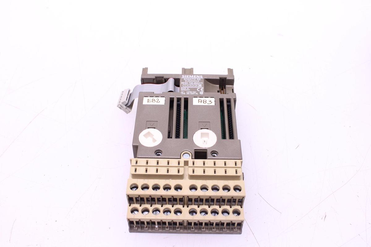 Usado Modulo Entrada/Salida Digital SIEMENS 6ES5421-8MA12 + SIEMENS 6ES5421-8MA11
