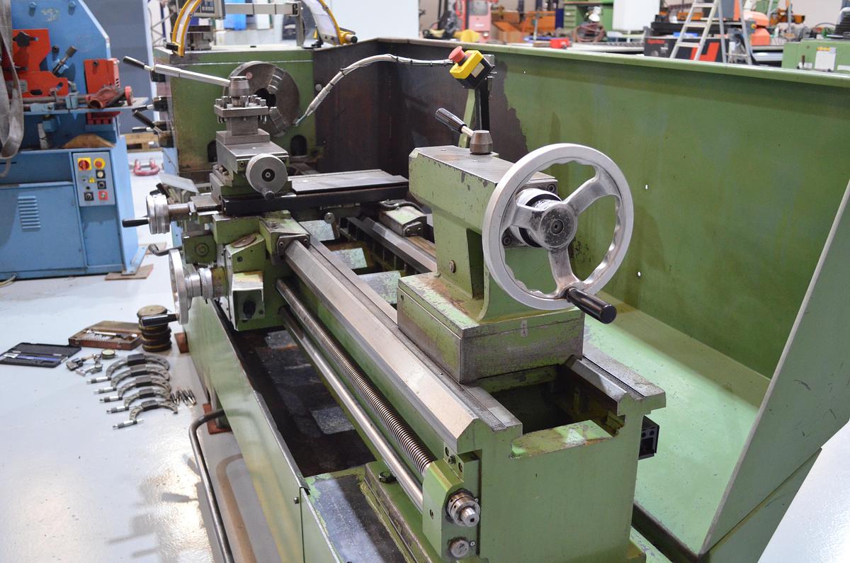 Usado Torno Pinacho S 90-260 1.150mm e.p