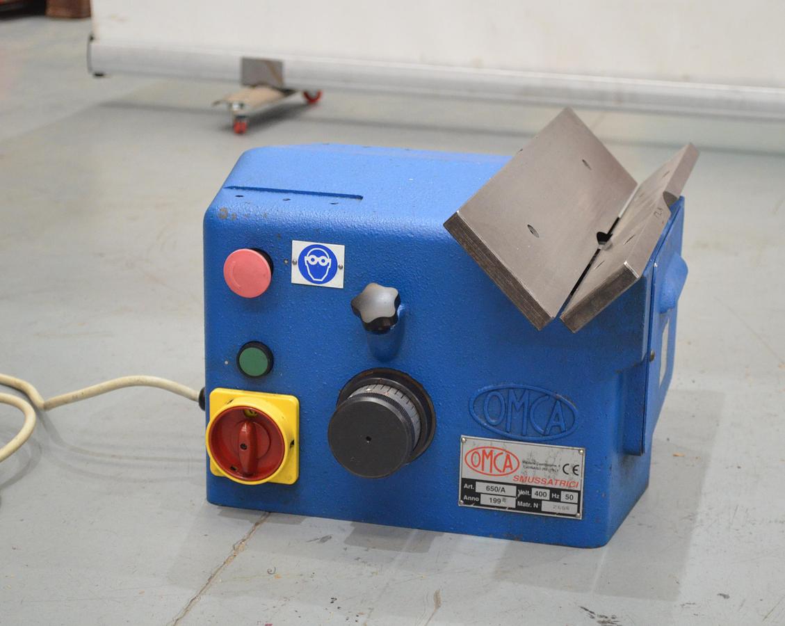 Usado Biseladora OMCA 650A