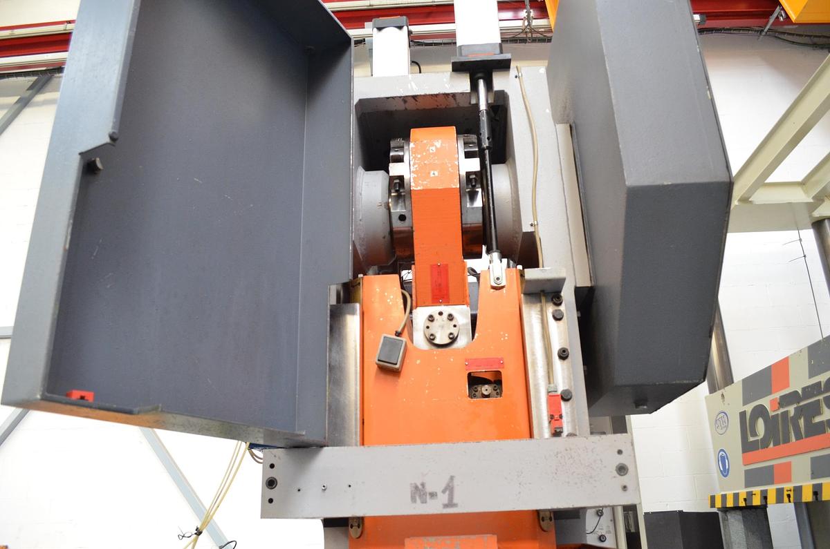 Usado Prensa excentrica PRESSIX 130CNR6 con tope