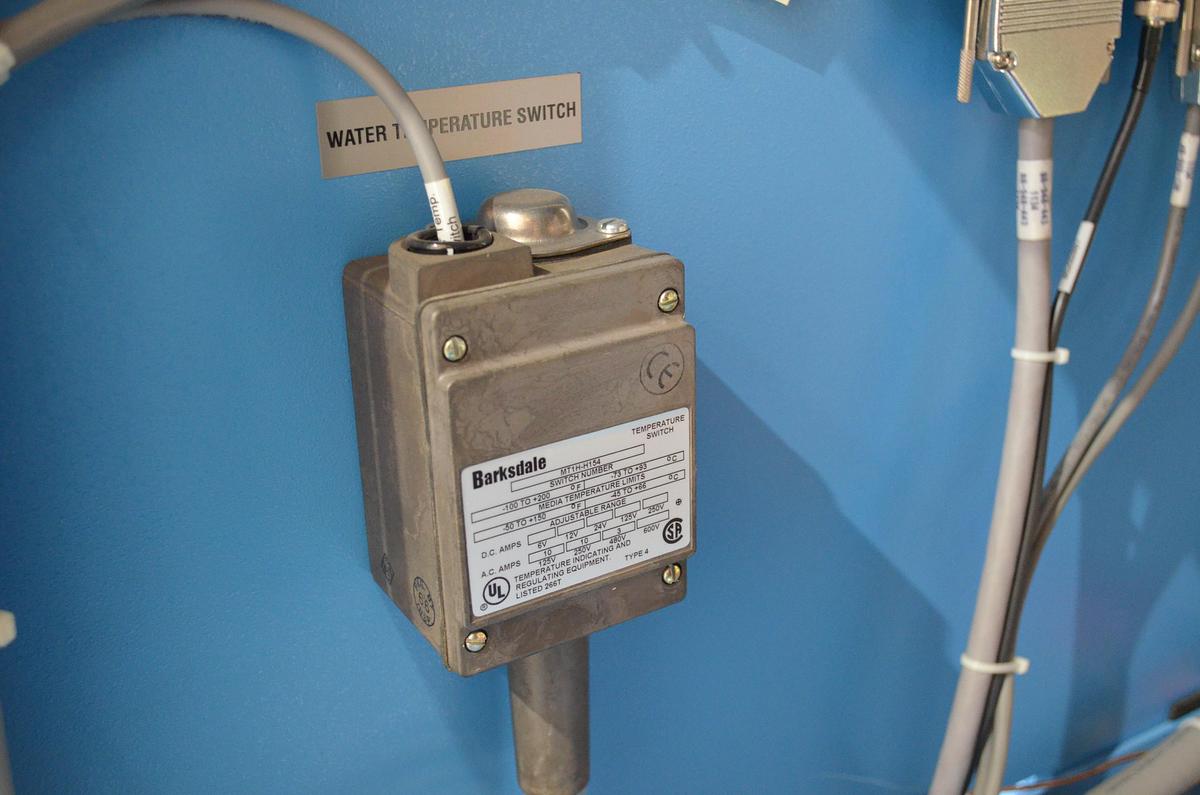 Usado Interruptor Barksdale MT1H-H154