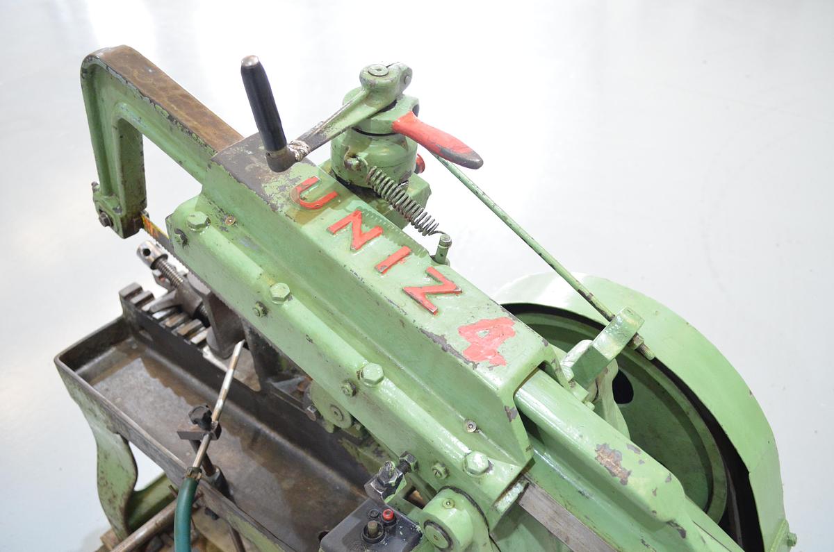 Usado Sierra alternativa Uniz 14 pulgadas