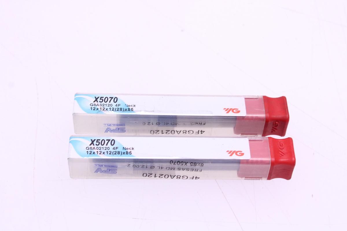 Usado Fresas YG X5070 4FG8A02120 12x12x12(28)x85 - 2 Unidades