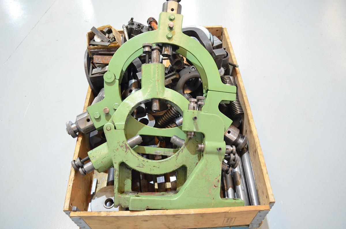 Usado Torno Geminis GE 650 2.000mm e.p