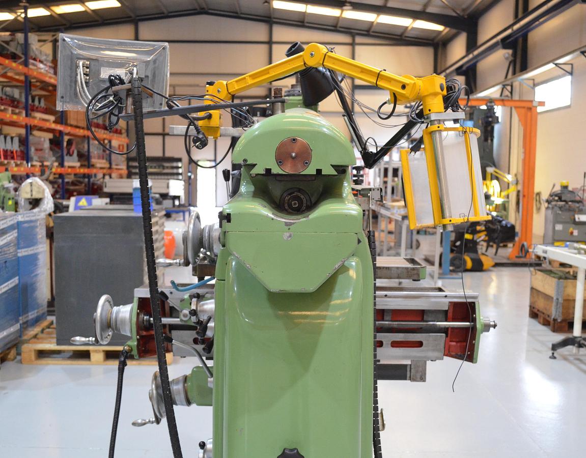 Usado Fresadora Thiel Duplex 159 con visualizador cotas