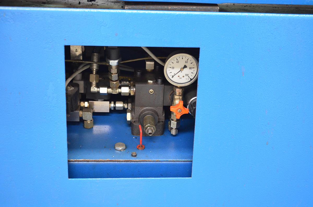 Usado Sierra cinta semi-automatica SABI PBS 320-450