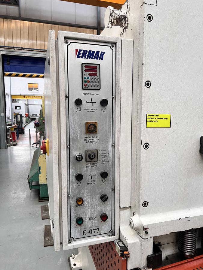 Usado Cizalla hidráulica ERMAKSAN HGD 3100-10