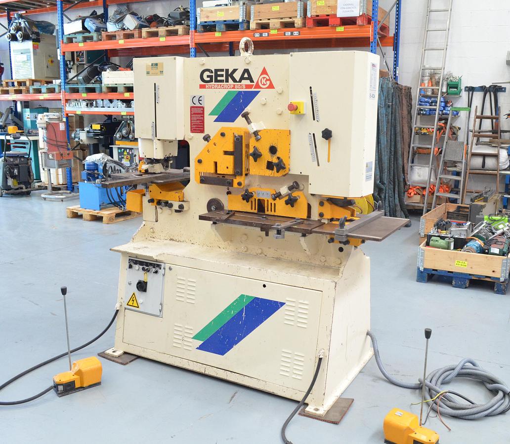 Usado Punzonadora Hidráulica Geka 80 S