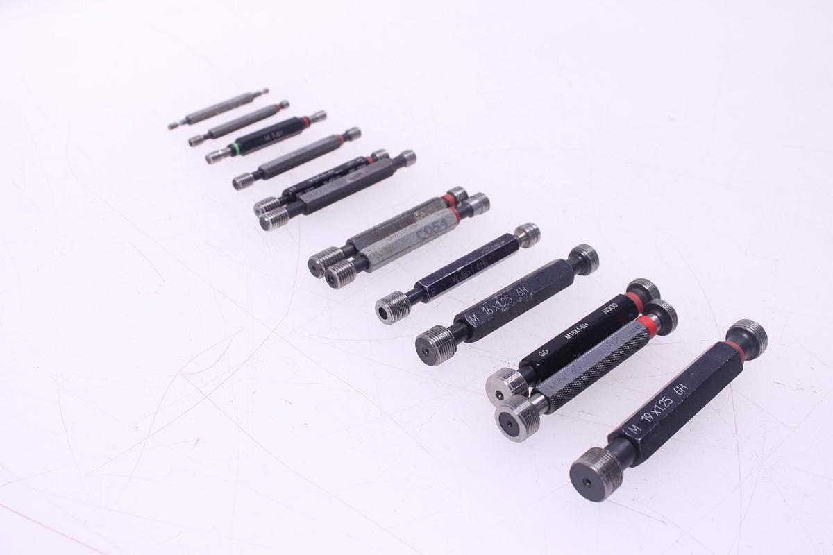 Usado Juego de Tapones de Roscar Métrica - 13 Unidades