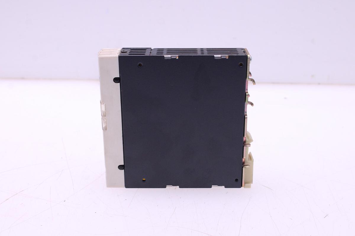 Usado Modulo Fuente de Alimentación Telemecanique ABL7 RE2403
