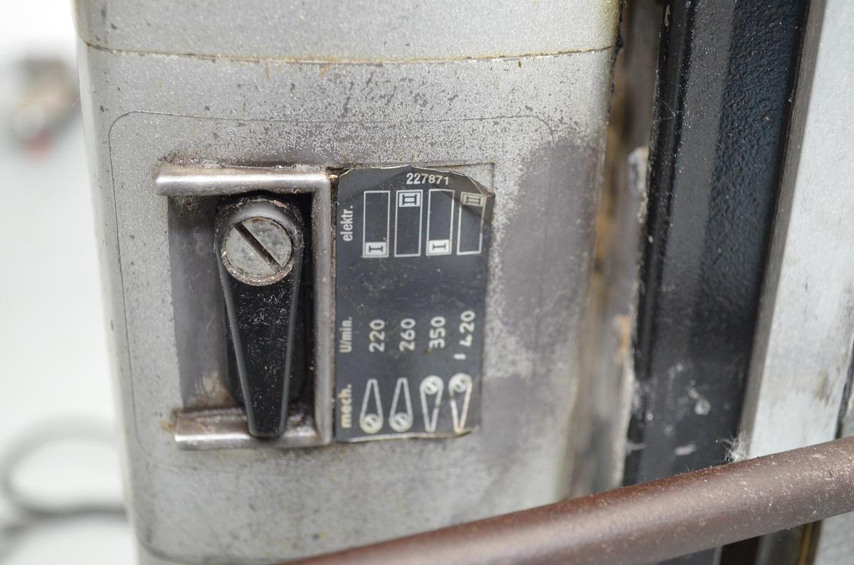 Usado Taladro iman Atlas Copco DDH 32-RP