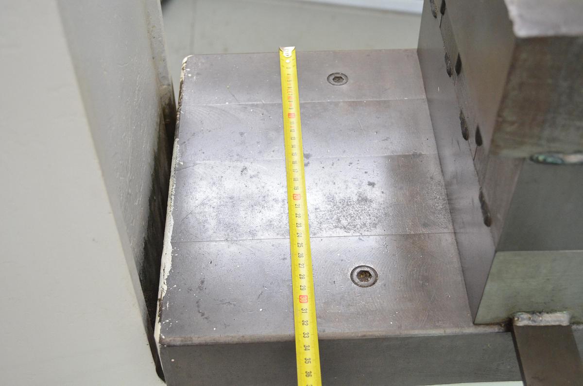 Usado Prensa hidraulica CAMP 100tn