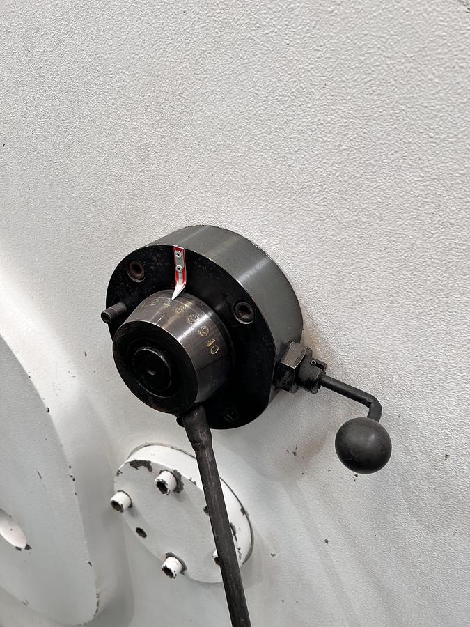 Usado Cizalla hidráulica ERMAKSAN HGD 3100-10