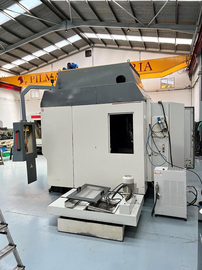Usado Centro mecanizado KONDIA ZM 99 MF cnc FANUC - 4 ejes