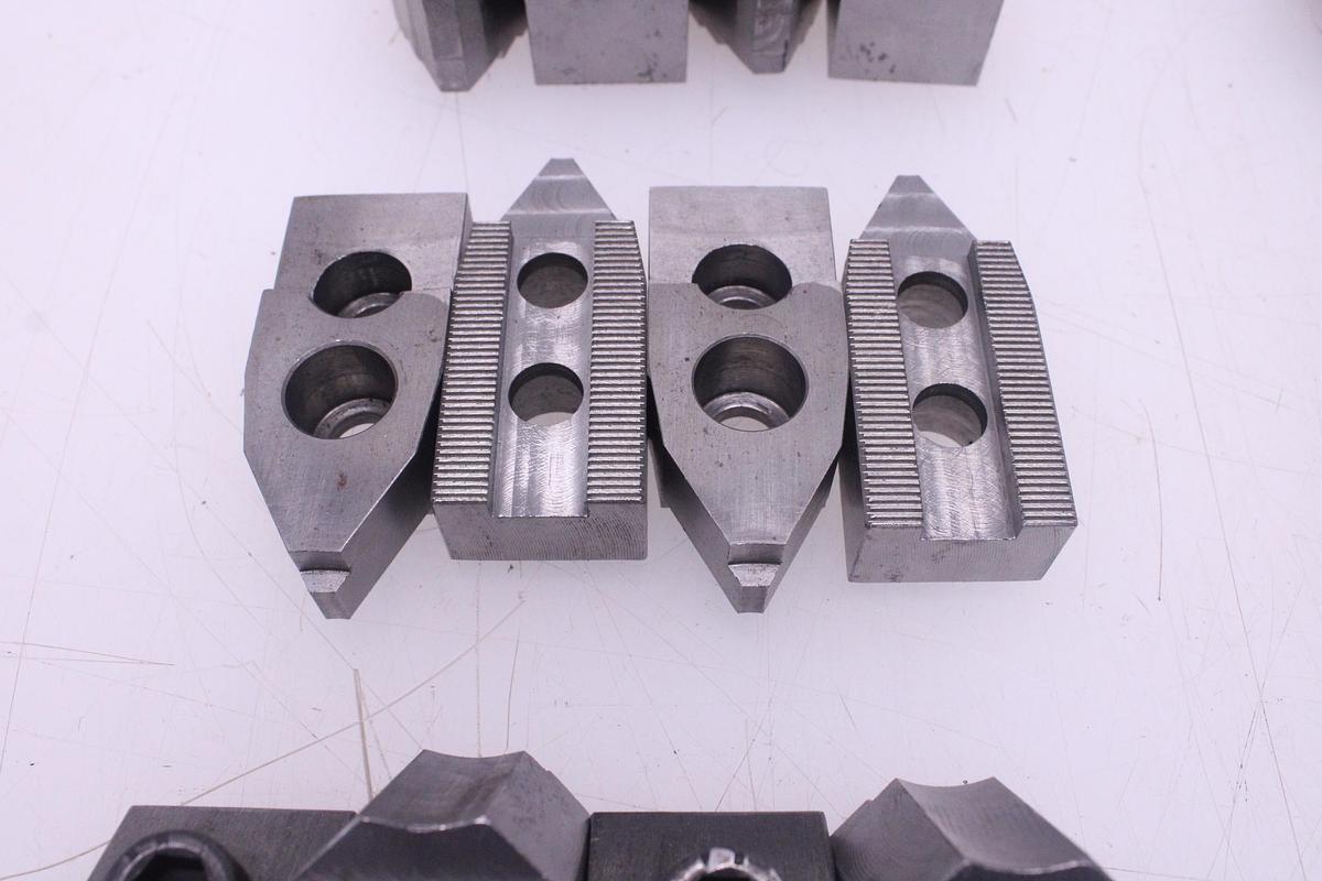 Usado Lote 11 Juegos de Garras 4 para Torno