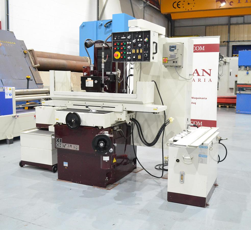 Usado Rectificadora Chevalier FSG-3A818 Eje z autom