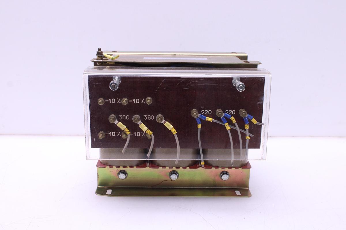 Usado Transformador Trifasico ELTEB 4000VA