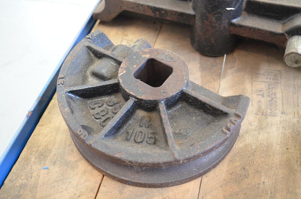 Usado Curvadora tubos CBC UNI 60 D