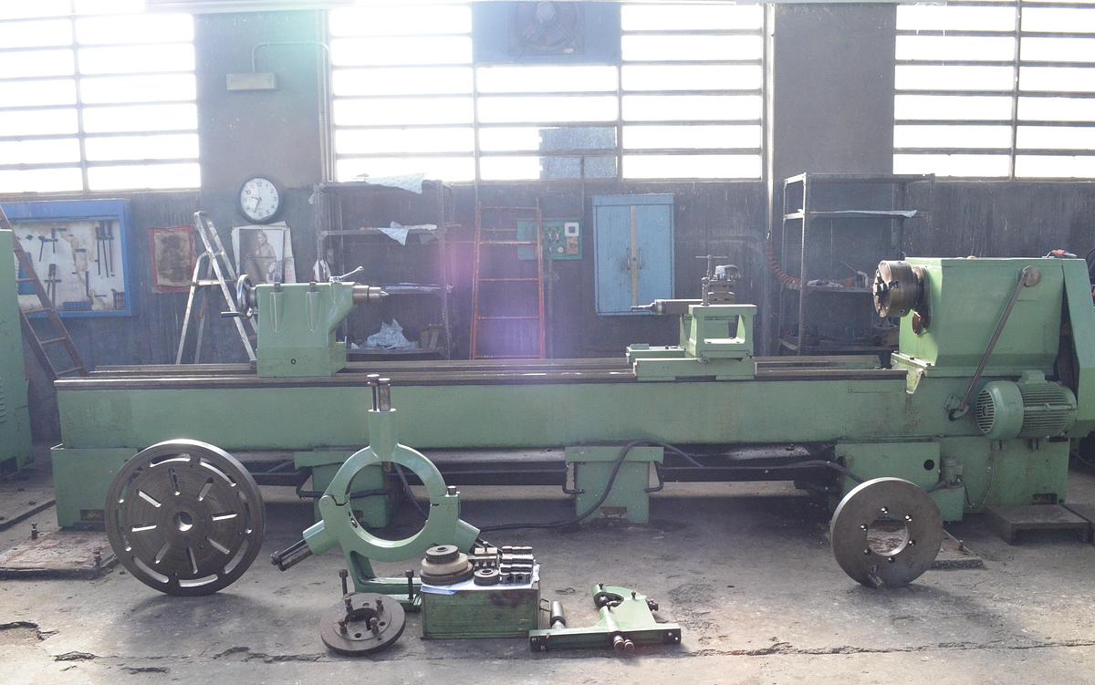 Usado Torno Geminis GE 870 4.000mm e.p