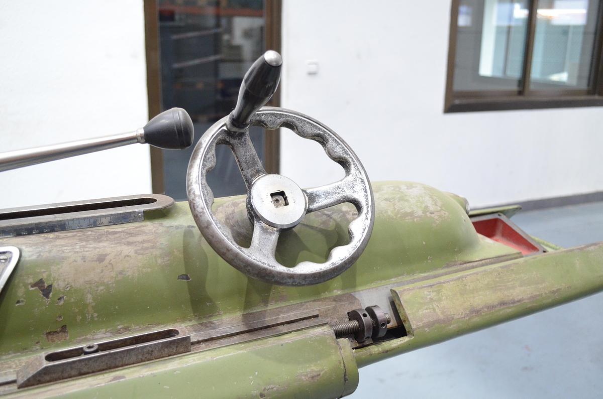 Usado Limadora CMZ L-625-E