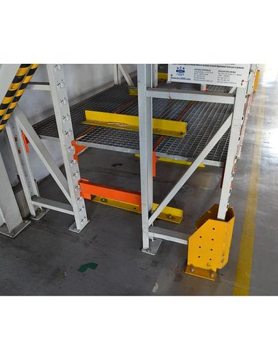 Usado Estanterías doble rack selectivo APR 1550x4500mm