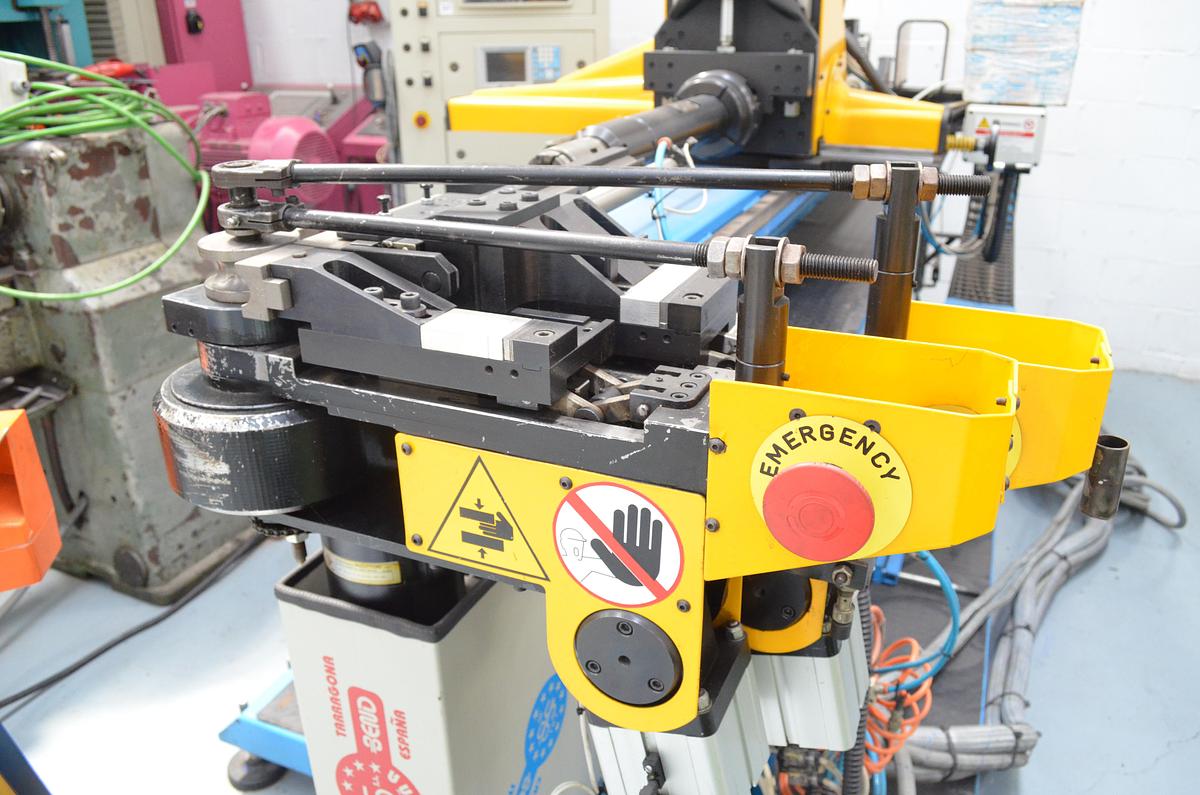 Usado Curvadora de tubos cnc StarBend STAR 250 CN3-PC-S