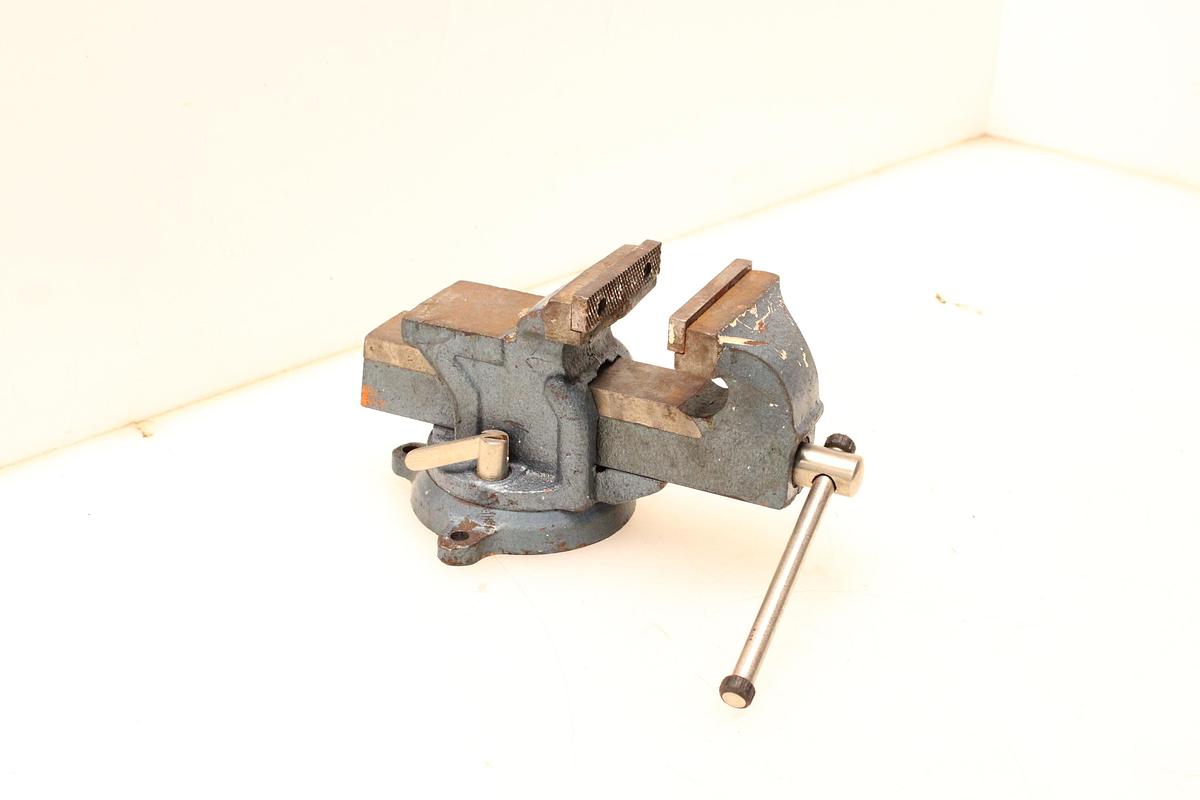 Usado Tornillo de Banco 120 mm