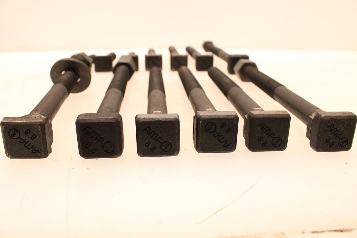 Usado Lote de Tensores de Ranura T AMF M20 - 13 Unidades